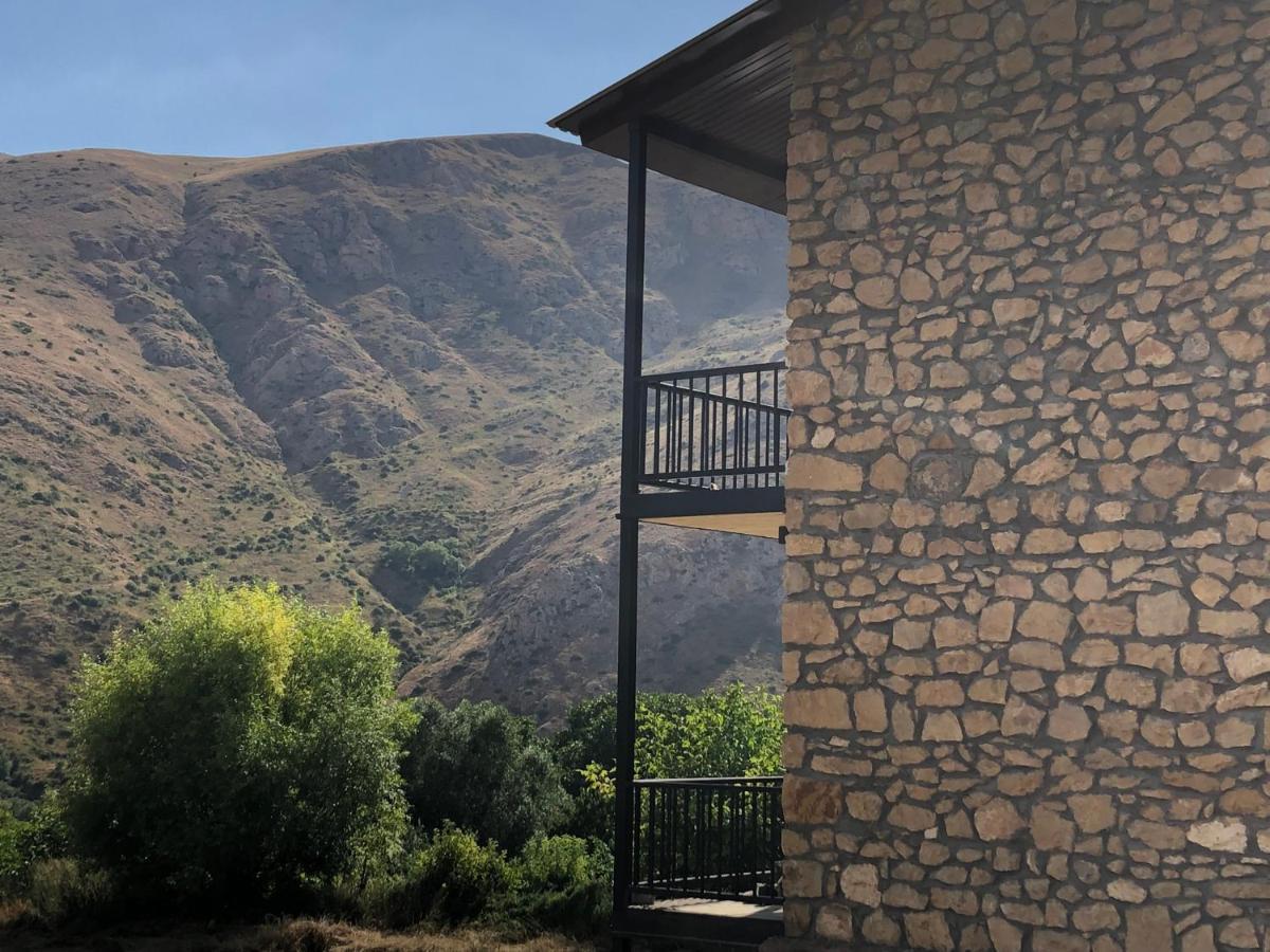 Gnishik Eco Lodge Buitenkant foto